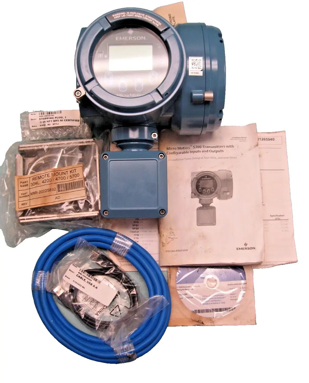 NEW Micro Motion 5700 R12 ABAAZZZ AAZZZMV