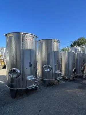 Letina 4900L/1300Gal jacketed VC tank