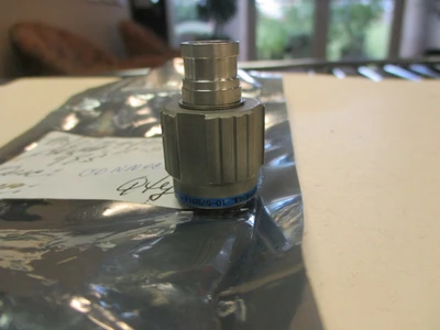 NEW Amphenol 10-570911-98S