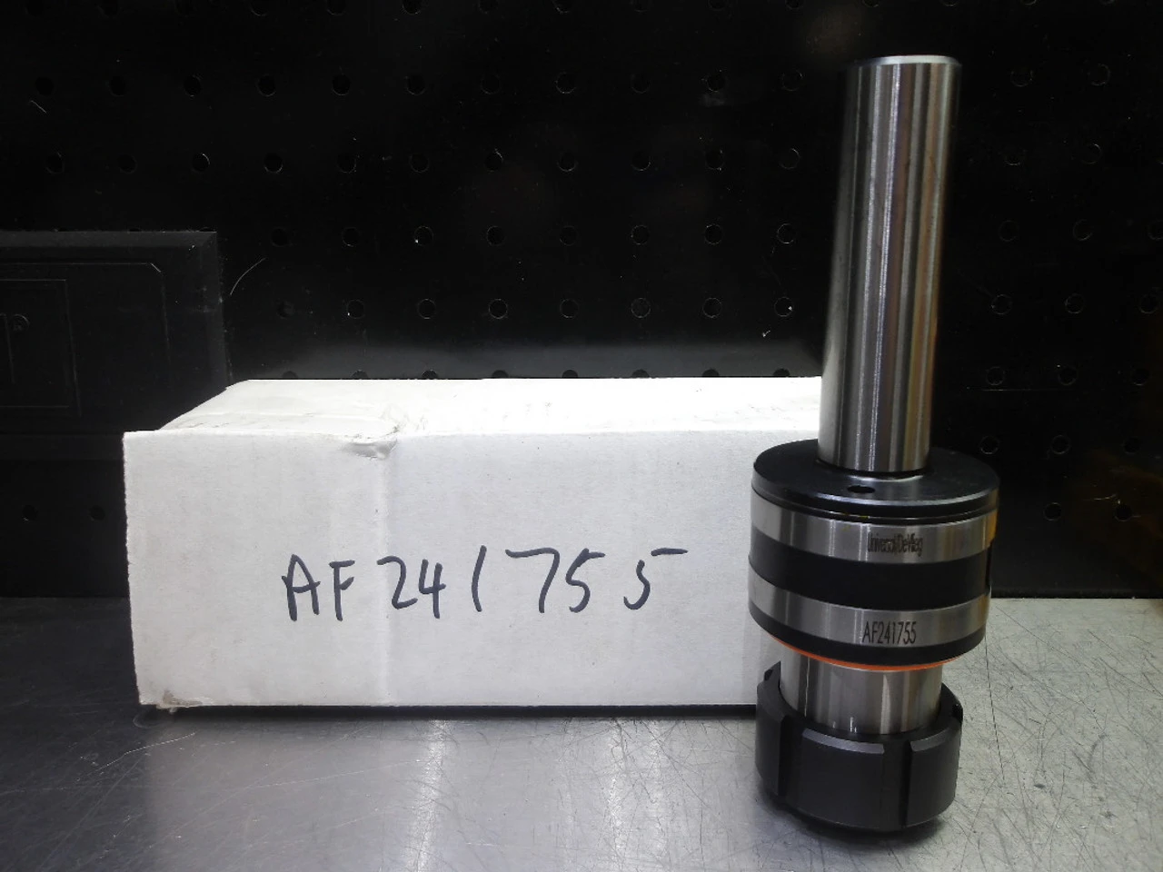 Universal/DeVileg Acura-Flex Floating Collet Chuck Adapter AF241755 (LOC2266)