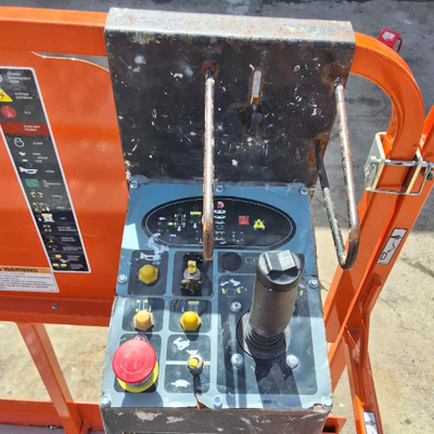 USED 2014 JLG 4394RT