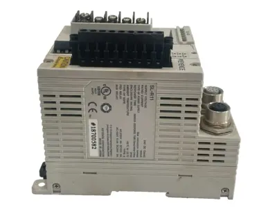 USED KEYENCE SL-R11 SAFETY CONTROL UNIT W/ SL-U2 POWER SUPPLY SLR11