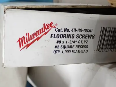 Senco, Milwaukee Nails, Screws