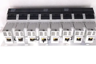 ALLEN BRADLEY 1492-FB2J30-L FUSE HOLDER  600 V 30A #L-478