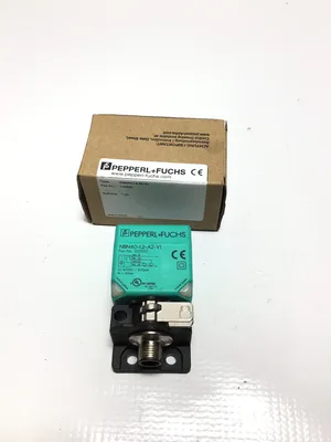Pepperl+Fuchs 120992 Inductive Proximity Sensor 200mA
