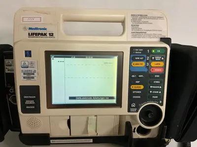 USED 2008 Medtronic Lifepak 12