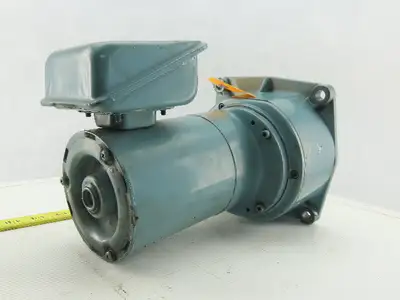 World Energy GTR GOB-4217 1KW 200/220V 3Ph 4.51/4.53RPM Inline Gear Motor