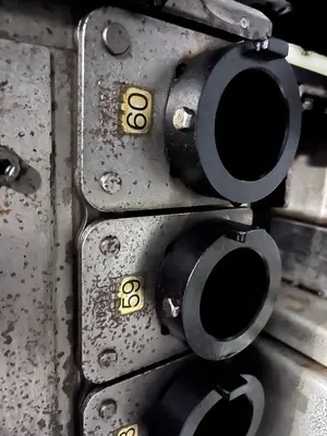 2011 DMG MORI SEIKI NH 4000/DCG MACHINING CENTERS,HORIZ,N/C & CNC(Incl.Pallet Changers) | Machinery Resources International (17)