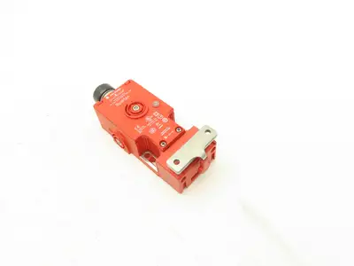Allen Bradley 440G-S36061 Guardmaster Spartan Locking Guard Switch 110VAC 12-Pin