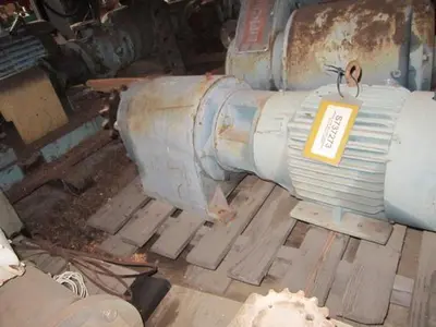Motor, 10 HP, Reliance, Gearhead, 124.78 RPM Out, 230/460V #S737273