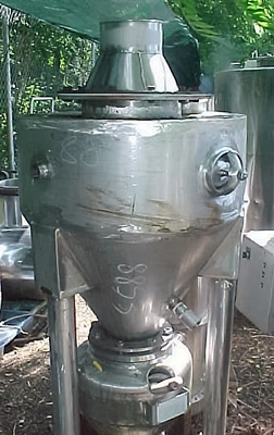 USED STAINLESS STEEL RECEIVER TANK 40 GALLON