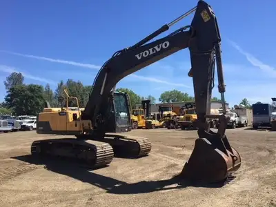 Used 2012 VOLVO EC220DL Crawler Excavators California US | Mittry Construction #1363469