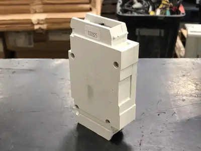 NEW CUTLER-HAMMER GI1020