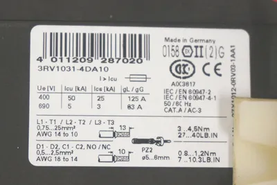 USED SIEMENS 3RV1031-4DA10 MOTOR PROTECTOR W/ 3RT1033-1AK60 CONTACTOR