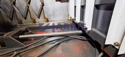 USED 2005 MAZAK VTC-250D/50
