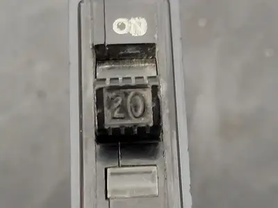 USED SQUARE D QO120
