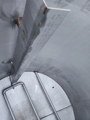 USED Stainless 600 Gallon