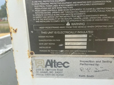Used 2004 ALTEC A77TE93 Bucket (boom) trucks Tennessee US | Moore Equipment #1517227