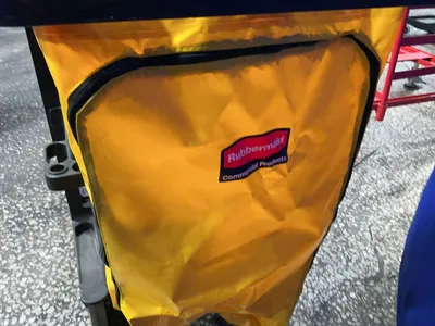 Used RUBBERMAID _UNKNOWN_ Miscellaneous MRO Ohio US | HGR 24 #1261064