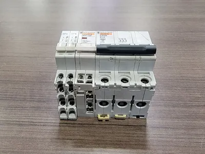 Used MERLIN GERIN C60N-C63 Switchgears British Columbia CA | Lenmark #242629