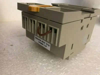 OMRON DC12-24V 10C3DR-D-V2 CONTROLLER