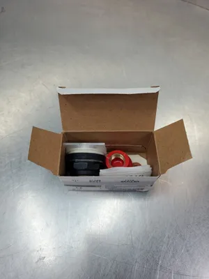 Square D 9001 SKR24R Mushroom Push Button Operator. 4B-24