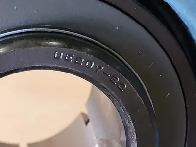 NEW 2022 AMI BEARINGS UEP207-22