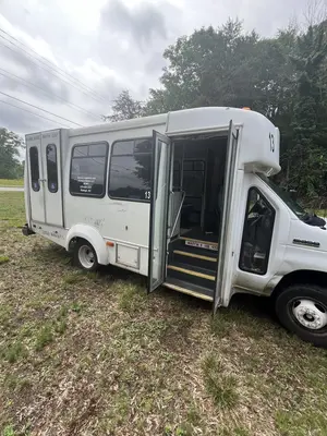 Used 2018 FORD F 350 Minibuses North Carolina US | Proxy Equipment #1425958