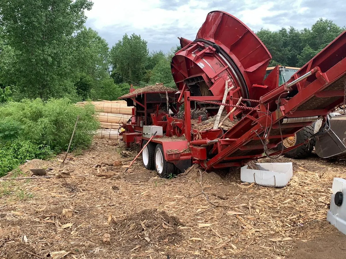 Used 1998 MORBARK 1000 Forestry Grinders Florida US | Rockwood Equipment Solutions #1464245