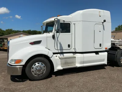 USED 2011 PETERBILT 386