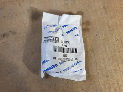 NEW KOMATSU WB0430