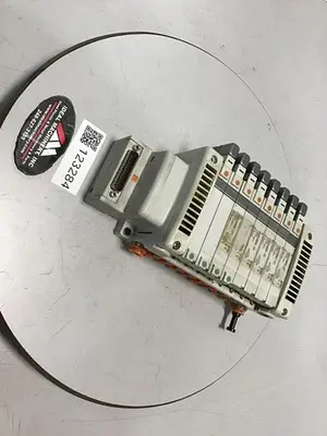 USED SMC VV5QC21-08N3FD1-S