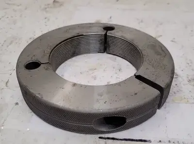 USED GTD THREAD GAUGE