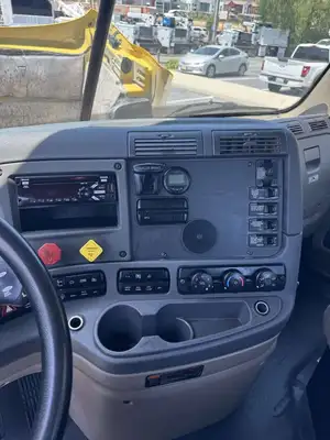 Used 2019 FRHT X11364ST Conventional trucks California US | Commerce Truck Equipment Sales #1548749