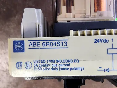 USED TELEMECANIQUE ABE6R04S13
