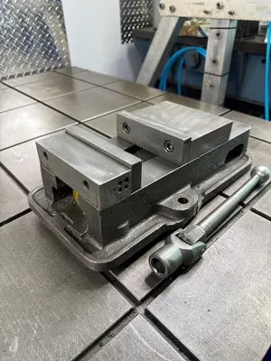 KURT D675 Tooling | GMT (4)