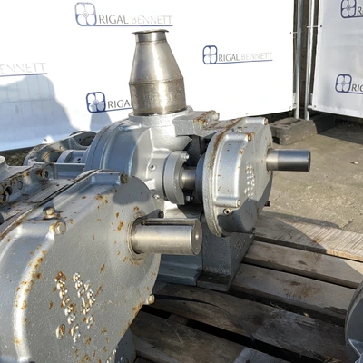 Heavy Duty Process Pump Tuthill 300 Lpm S/S Lobe Pump