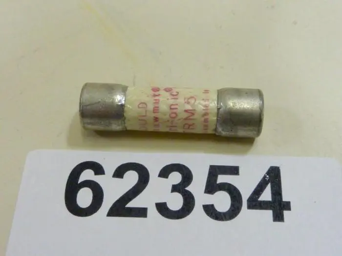 Used FERRAZ SHAWMUT TRM5 Fuses Michigan US | Ideal Machinery #595810