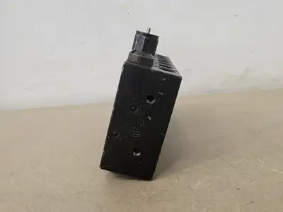 USED LINCOLN INDUSTRIAL 619-29400-1