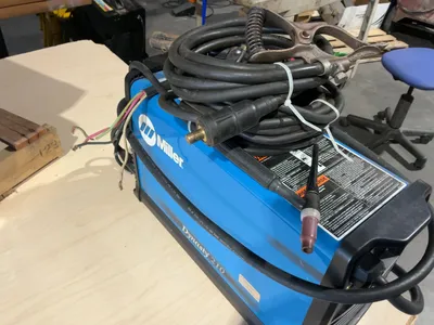Used MILLER DYNASTY 210, 210-AMP AC/DC TIG AND STICK WELDER Tig Welders Michigan US | Miedema Asset Management Group #1425010