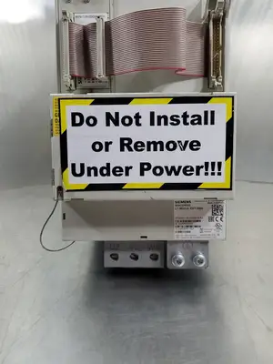 USED Siemens 6SN1124-1AA00-0LA3 Servo Drive w/6SN1118-0DG23-0AA1 Drive Card