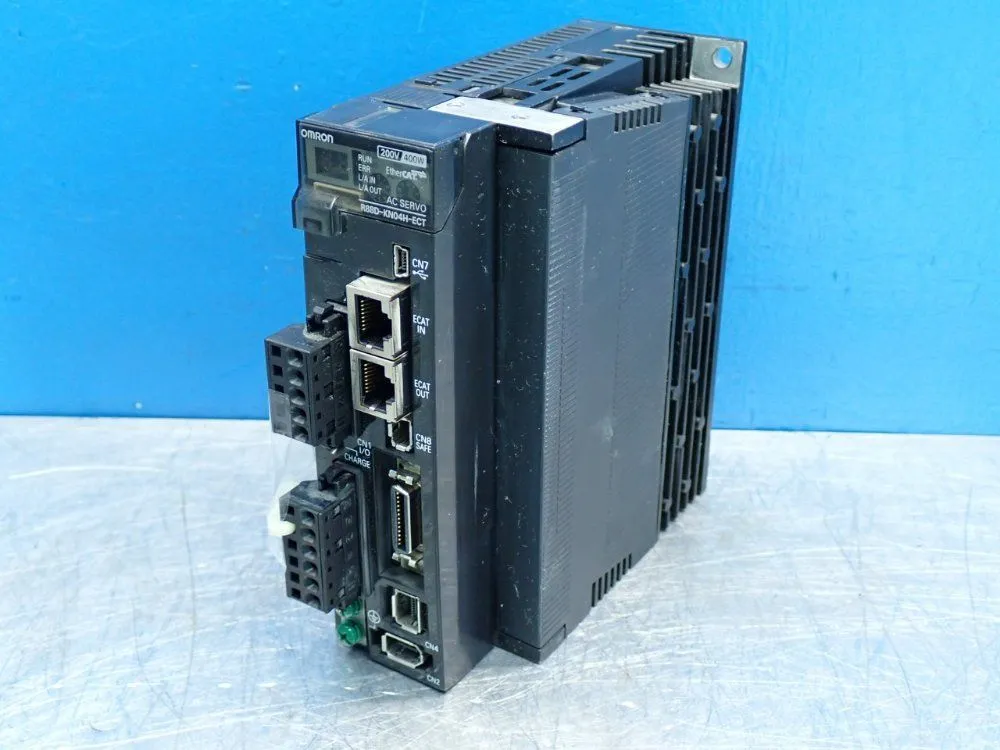 USED OMRON R88DKN04HECT