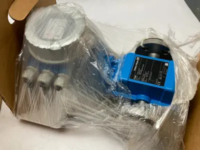 USED ENDRESS+HAUSER PROLINE PROMAG P 300 ELECTROMAGNETIC FLOWMETER