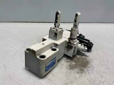 USED TOKIMEC DG4VS-3-OC-M-P7-H-7-P12-52