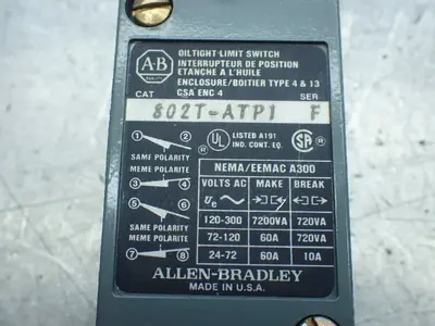 8pcs Industrial Electrical Lot. Trw Nelson, Siemens, Scc Controls, Allen-bradley