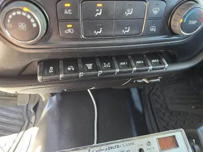 USED 2022 CHEVROLET SILVERADO 5500HD