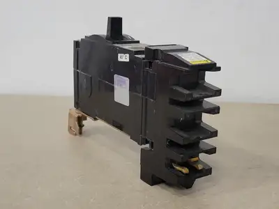 USED SQUARE D FH16015C