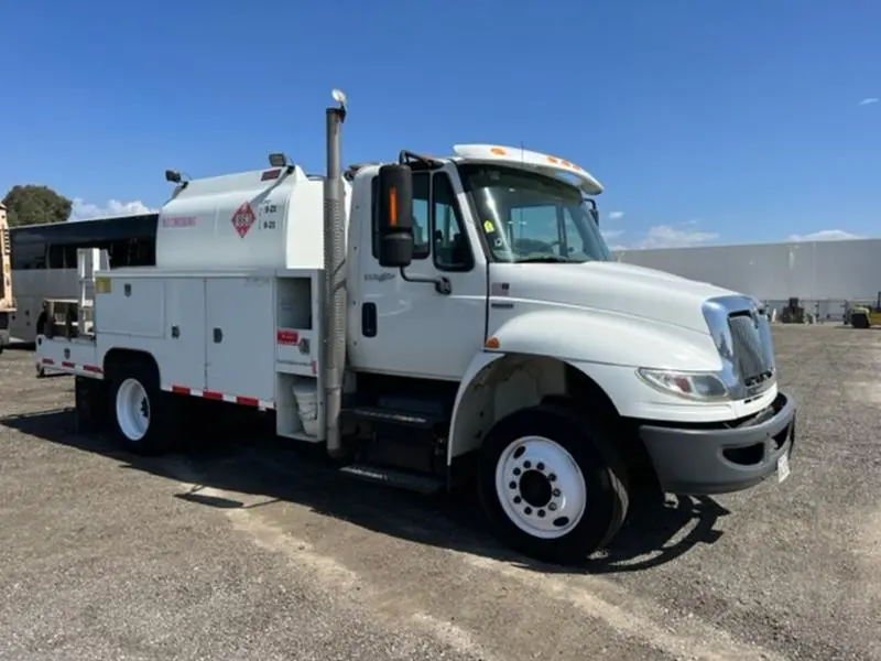 Used 2009 INTERNATIONAL DURASTAR 4400 Fuel & Lube Trucks Washington US | Puget Sound Truck Sales #1546520
