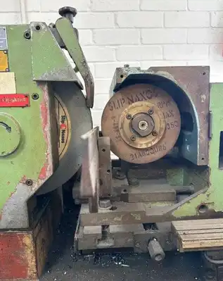 GHIRINGHELLI 65 Centerless Grinders | Bowland Trading Ltd (2)