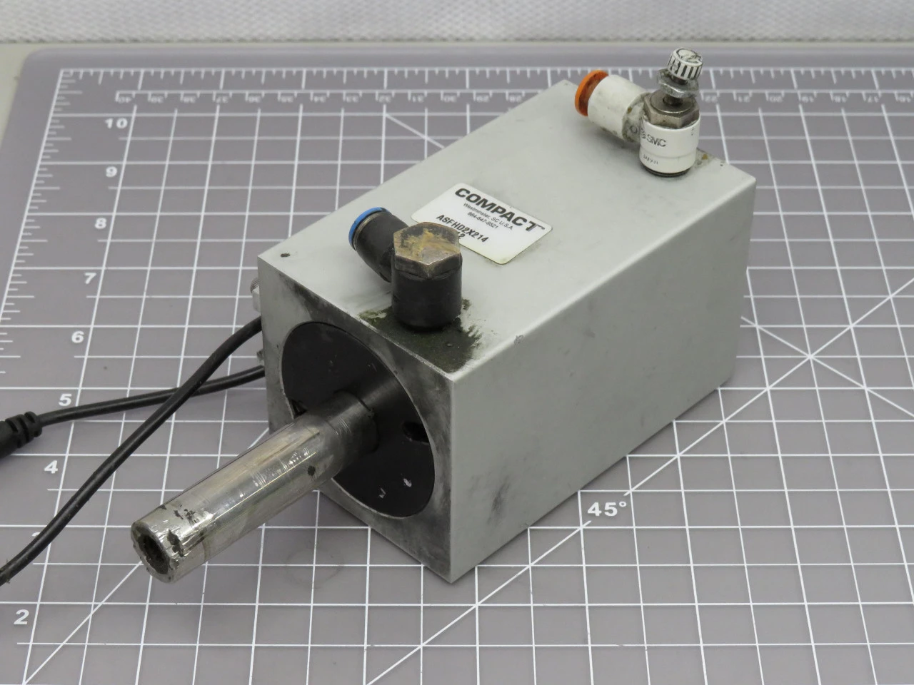 Used COMPACT _UNKNOWN_ Pneumatic Cylinders Texas US | OCO Industrial #1570590